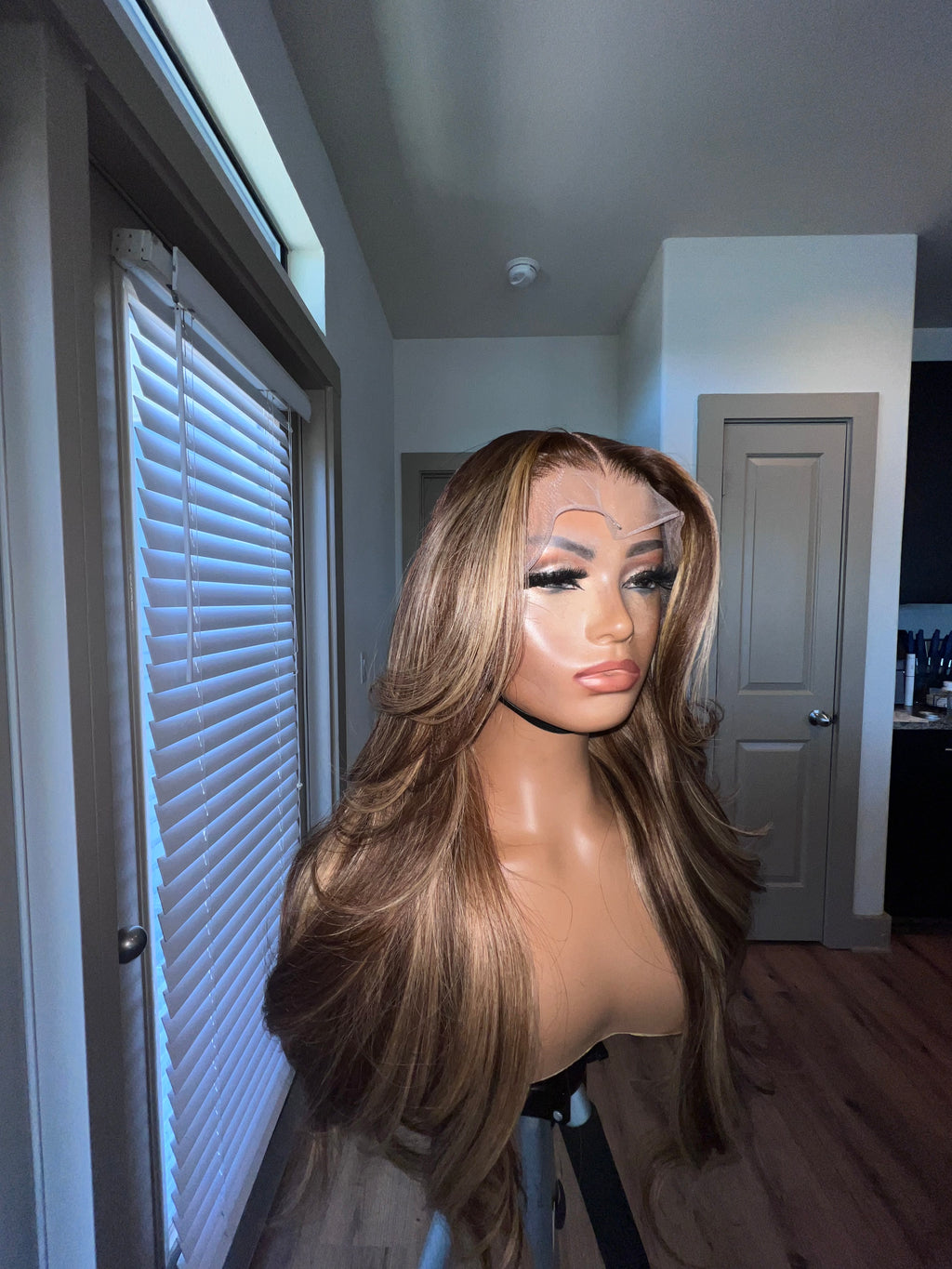 “Nia”