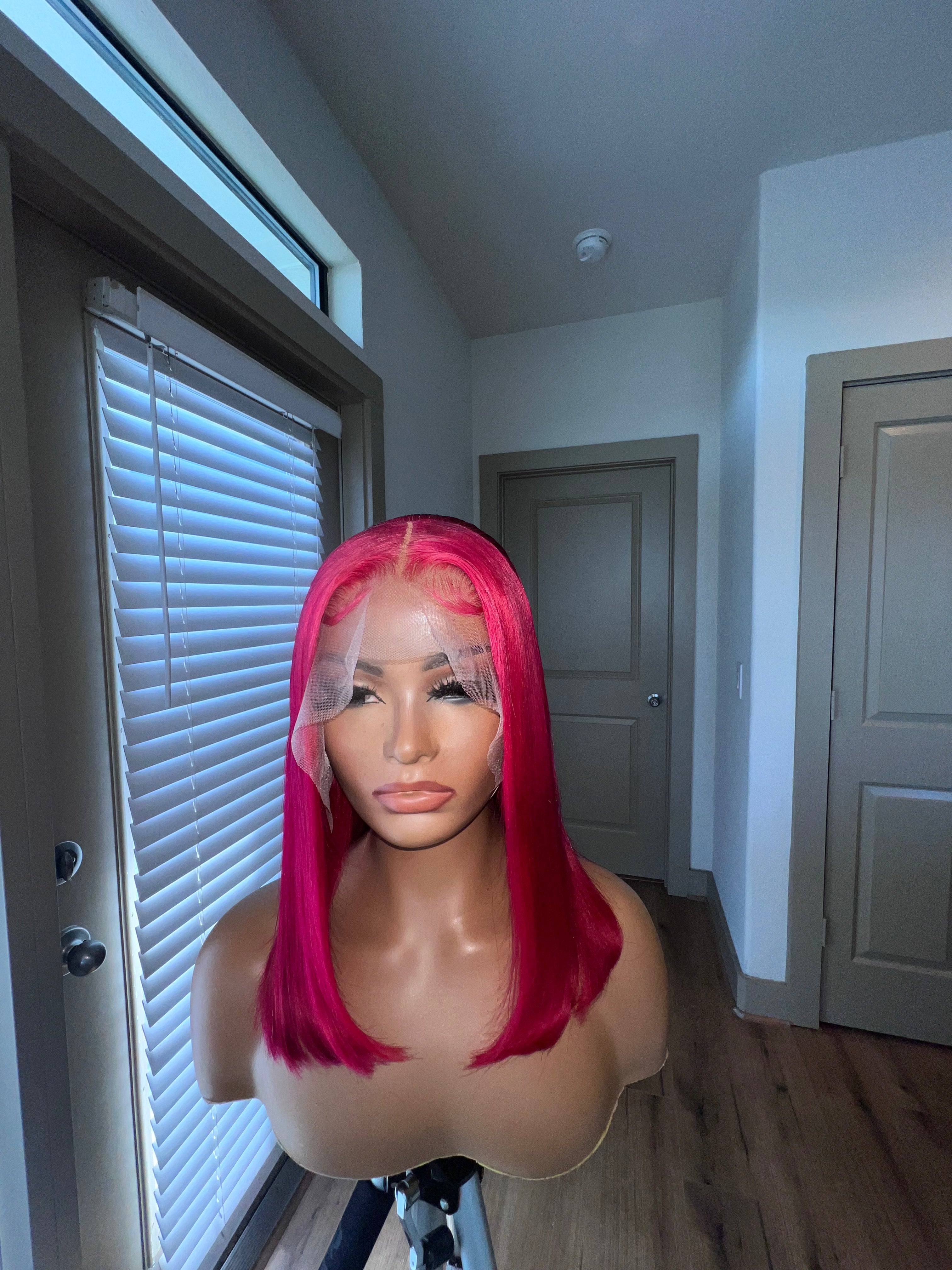 "MAGENTA"